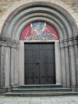 St. Michael rom. Portal